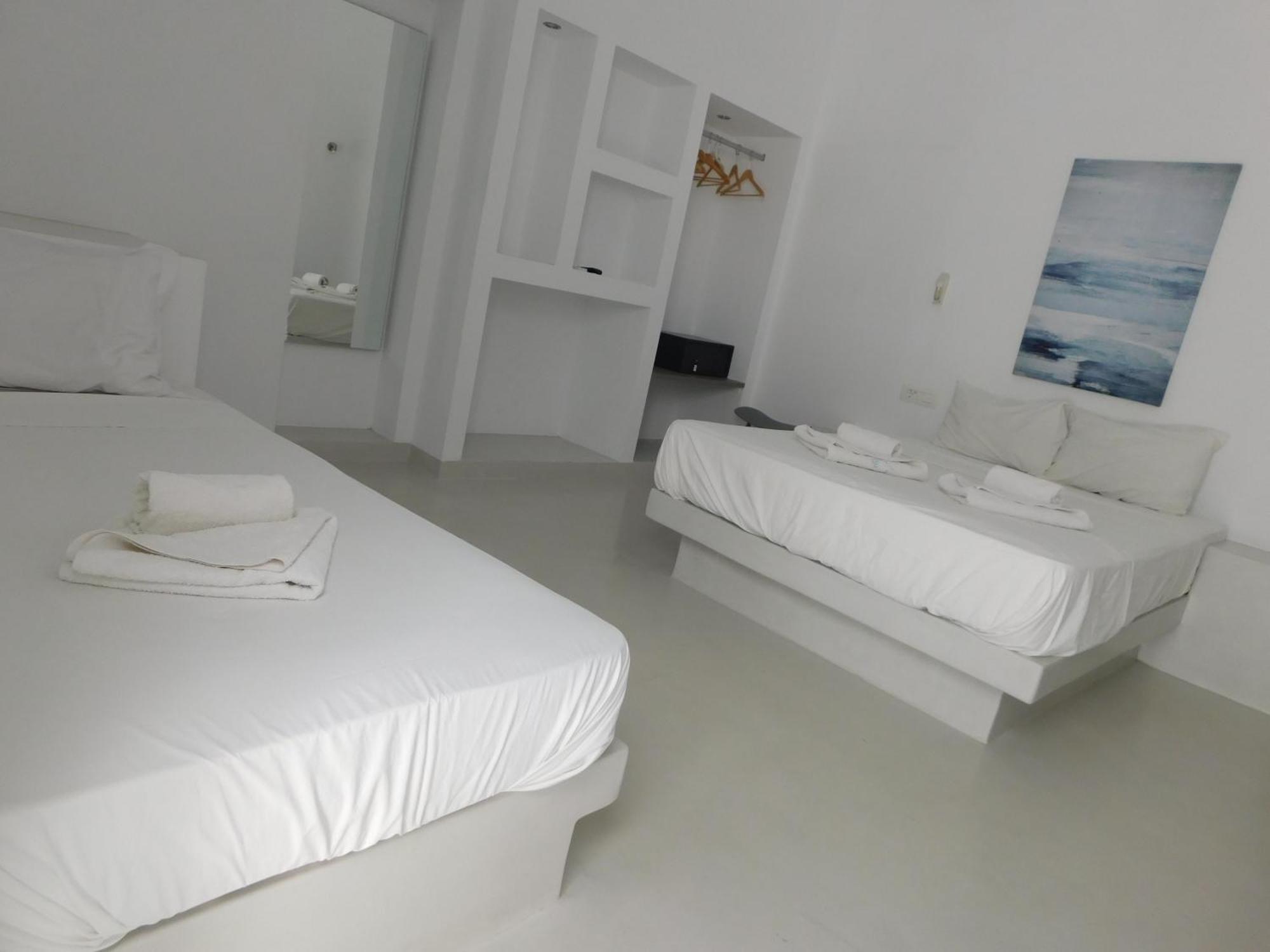 Fira Unique Rooms Exterior foto